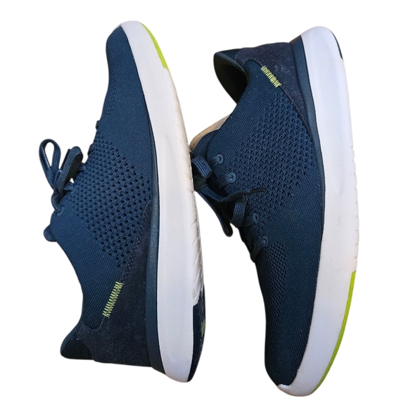 KIZIK Lima Tidepool Mens 10.5 Wide GUC - Picture 4 of 11